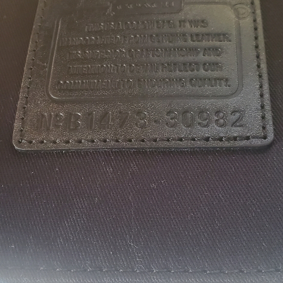 Coach Weekend Borough Bag. White with beige Edge Paint. (NWT) - Picture 8 of 8